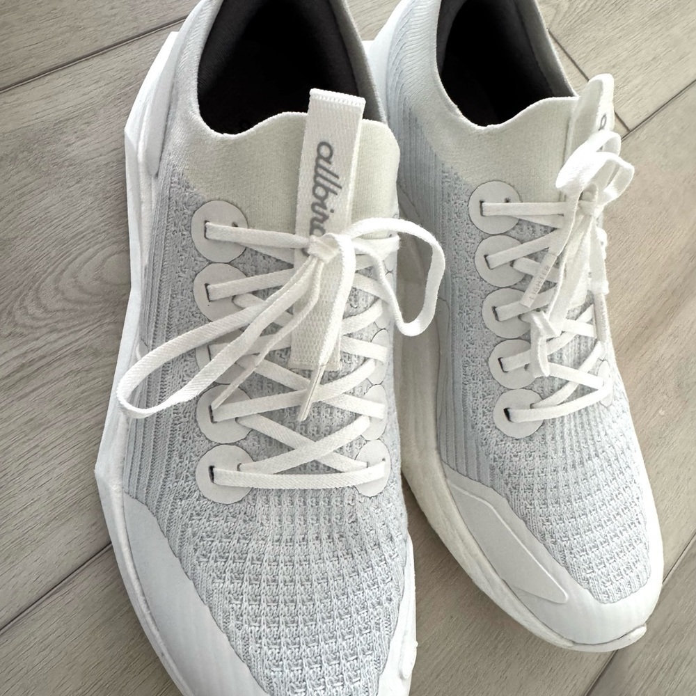 Allbirds Women’s Tree Flyer 2 - worn once - size 9!